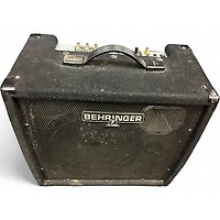 Used Behringer ultratone k900fx Keyboard Amp