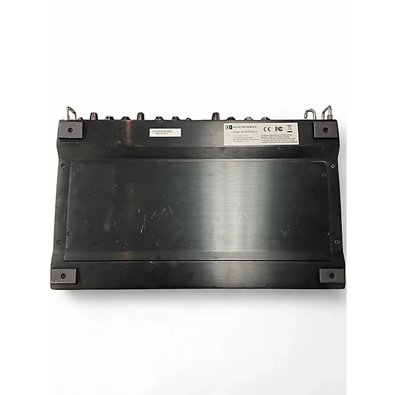 Used Native Instruments rig kontrol 3 Effect Processor