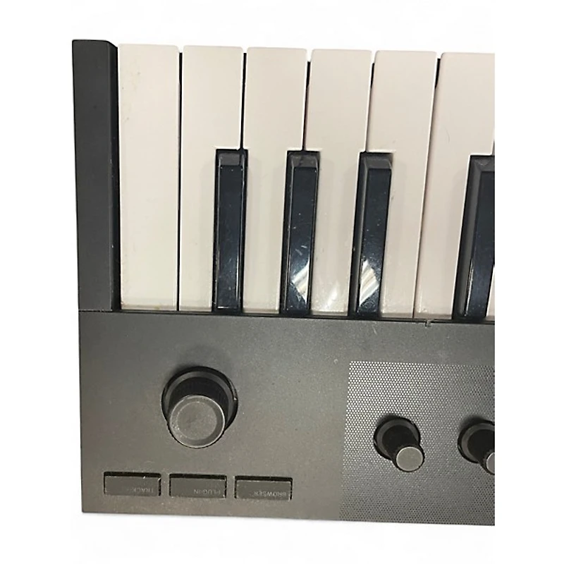 Used Native Instruments Kontrol M32 MIDI Controller