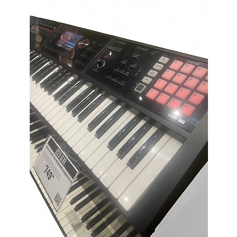 Used Roland Fantom 06 Keyboard Workstation