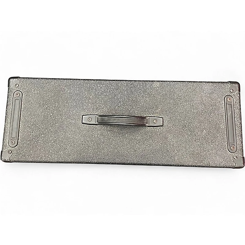 Used Peavey CLASSIC CHORUS 212 Guitar Combo Amp