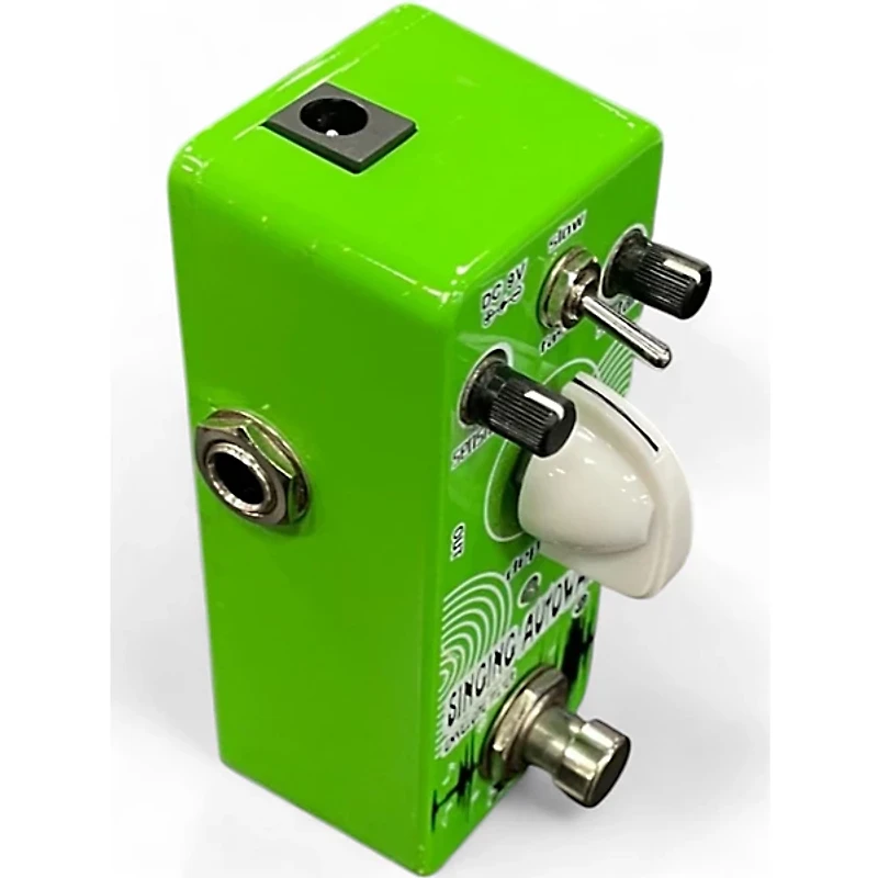 Used Xvive SINGING AUTOWAH Effect Pedal