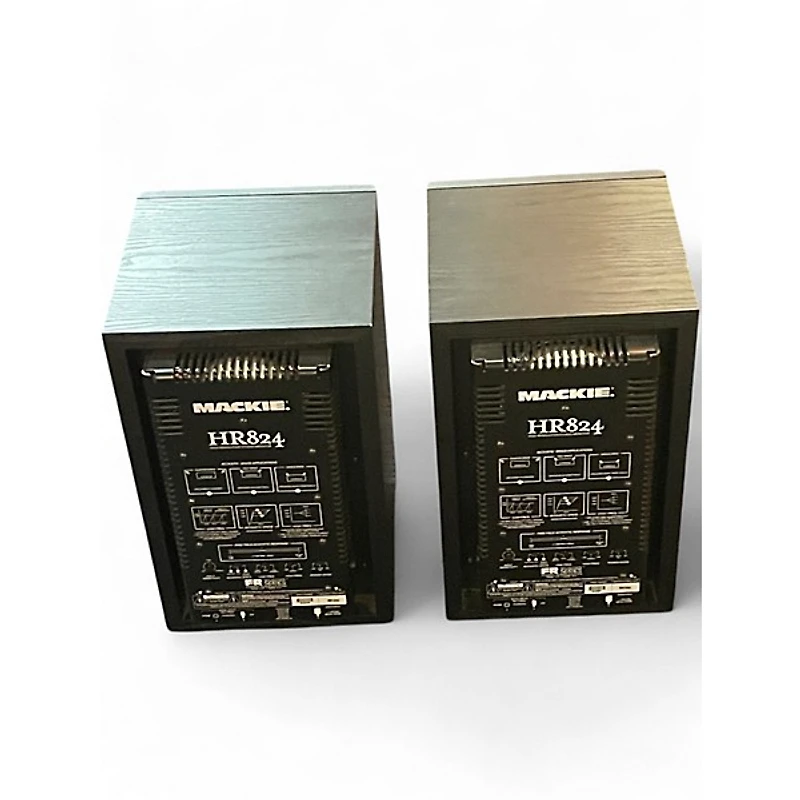 Used Mackie HR824 Pair Powered Monitor