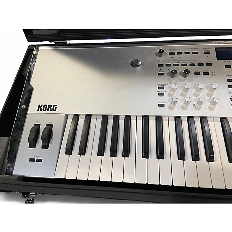 Used KORG WAVESTATE SE 61 Synthesizer
