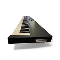 Used Native Instruments Komplete Kontrol S88 MK2 MIDI Controller