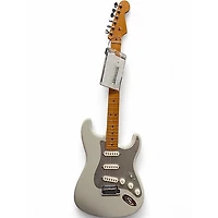 Used Fender ULTRA II STRATOCASTER AVALANCHE Solid Body Electric Guitar