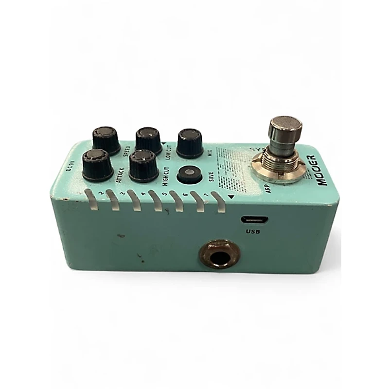 Used Mooer E7 Effect Pedal