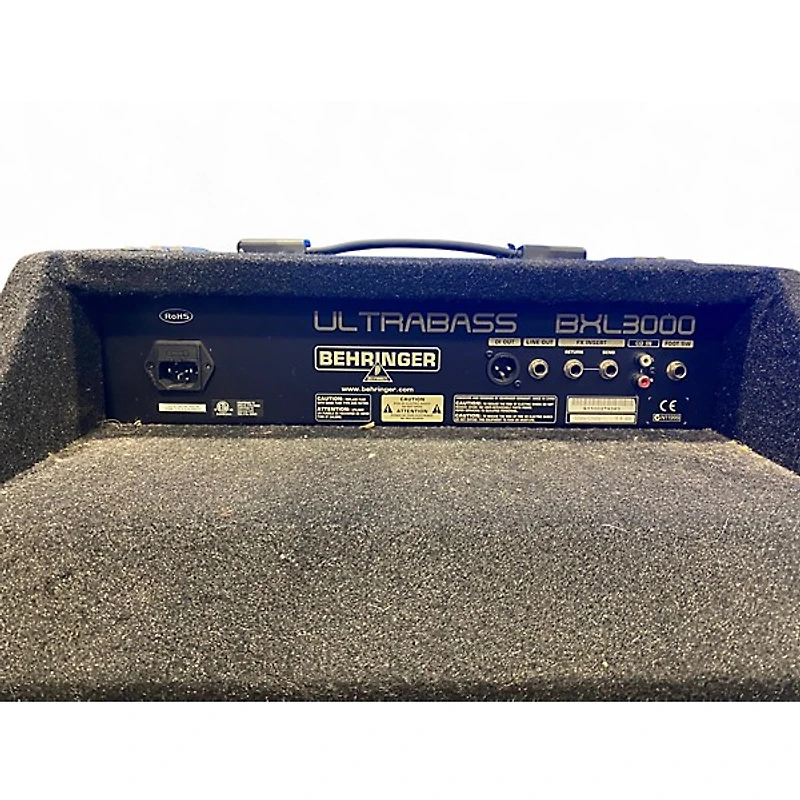 Used Behringer BXL3000 Ultrabass 1x15 300W Bass Combo Amp
