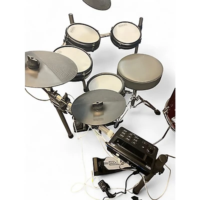 Used Simmons TITAN Electric Drum Set