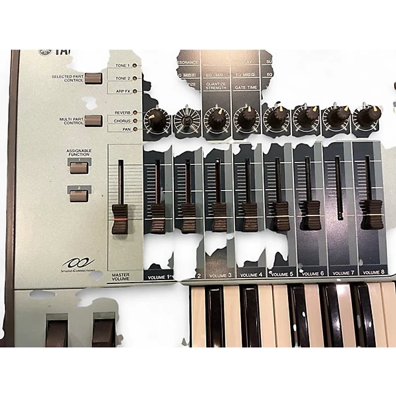 Used Yamaha Motif XS6 61 Key Keyboard Workstation