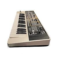 Used Roland Gaia SH01 37 Key Synthesizer