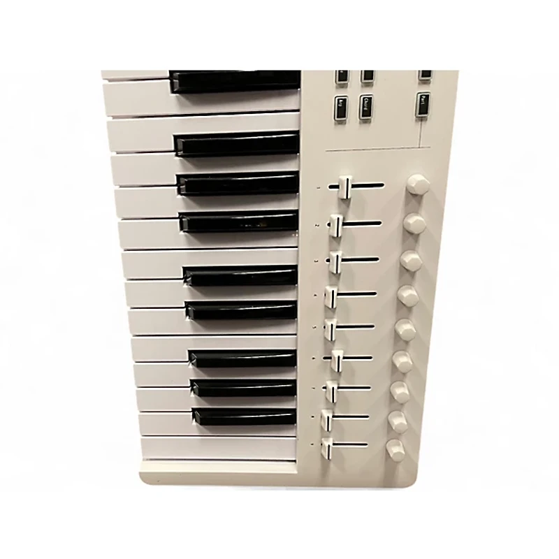 Used Arturia Keylab Essential 49 mk3 MIDI Controller