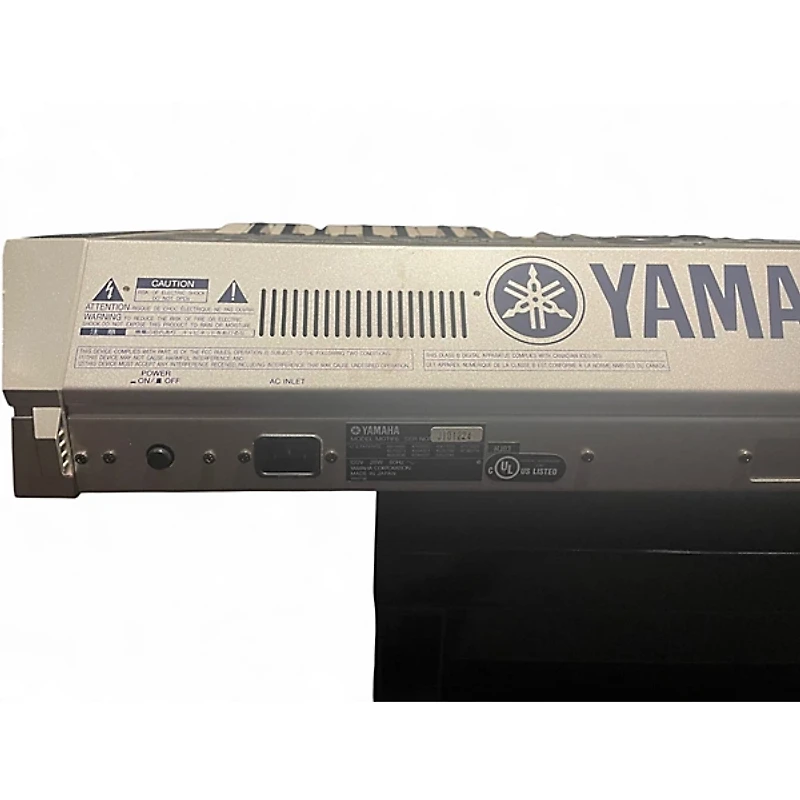 Used Yamaha Motif 6 61 Key Keyboard Workstation