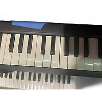 Used KORG MicroKey 37 USB MIDI Controller