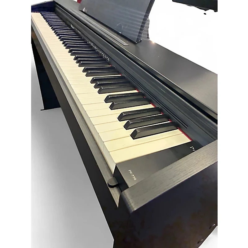 Used Casio PRIVIA PX770 Digital Piano