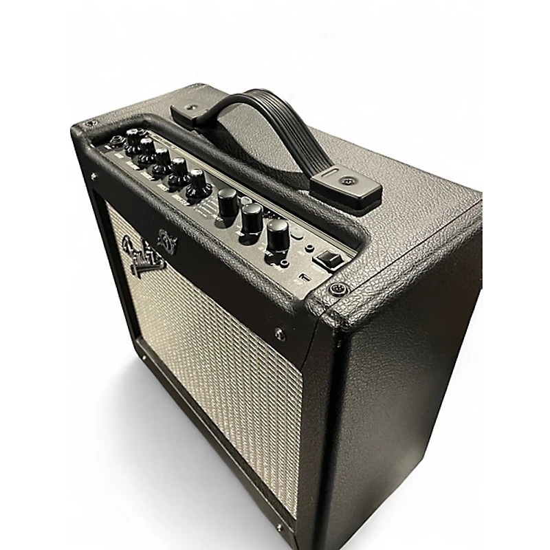 Used Fender Mustang I V2 20W 1X8 Guitar Combo Amp