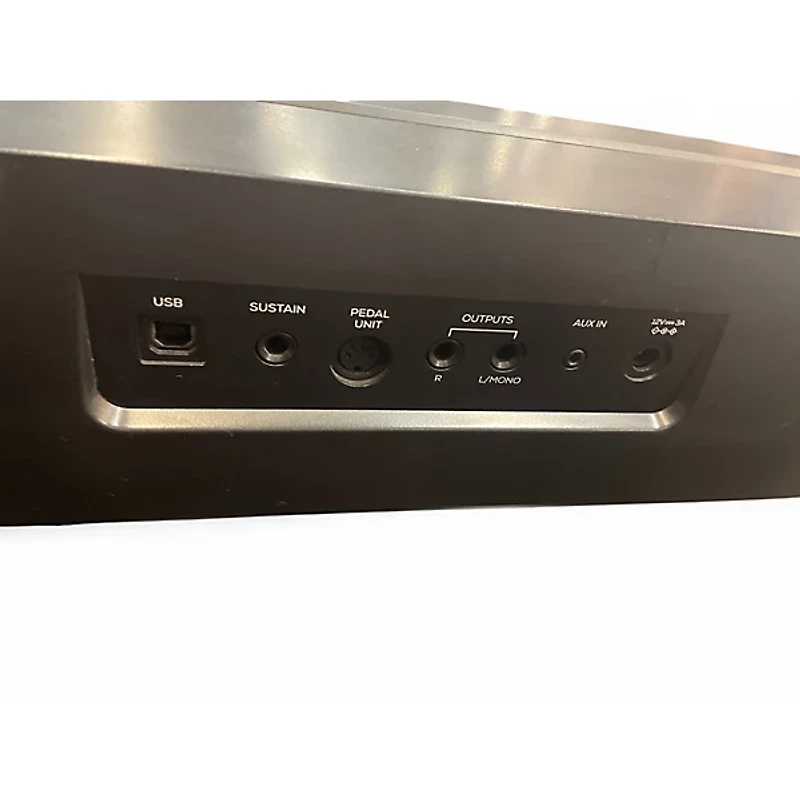 Used Alesis prestige artist Keyboard Workstation