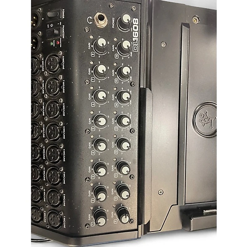 Used Mackie DL1608 Digital Mixer