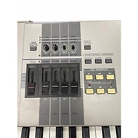 Used Yamaha Motif 8 88 Key Keyboard Workstation