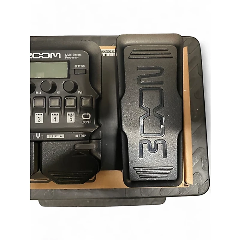 Used Zoom G1XFour Effect Processor
