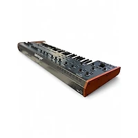 Used Behringer UB-XA Synthesizer