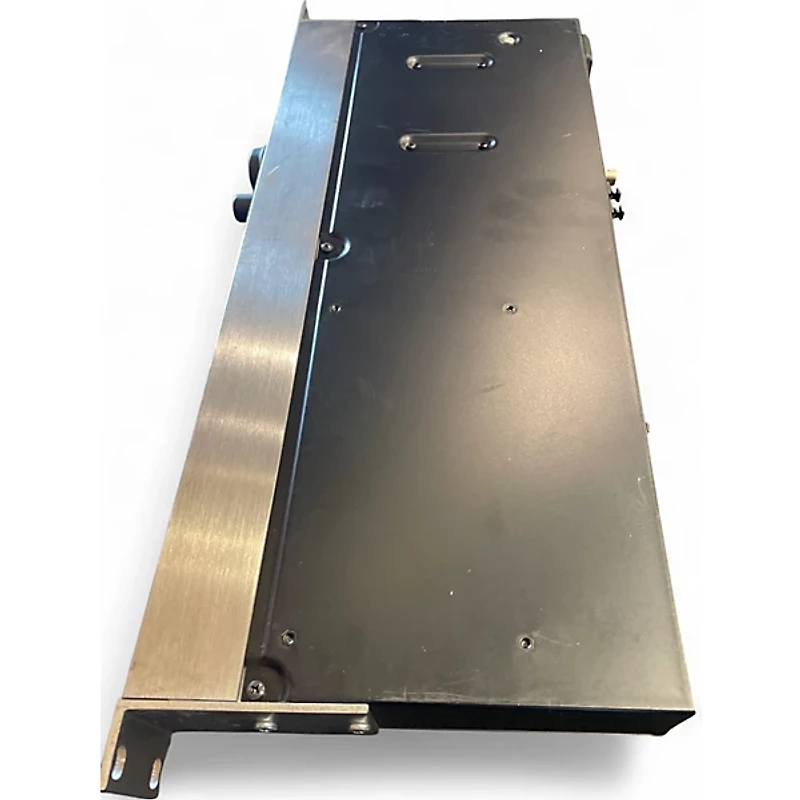 Used Behringer DEQ2496 Ultra-Curve Pro Equalizer