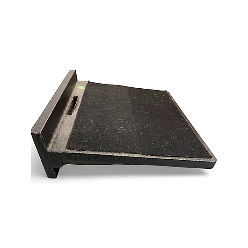 Used Gator Pedal Tote Pedal Board