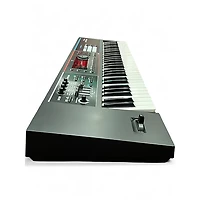 Used Roland JUNO DS61 Synthesizer