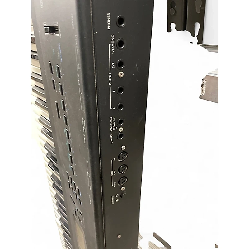 Used KORG X2 Keyboard Workstation