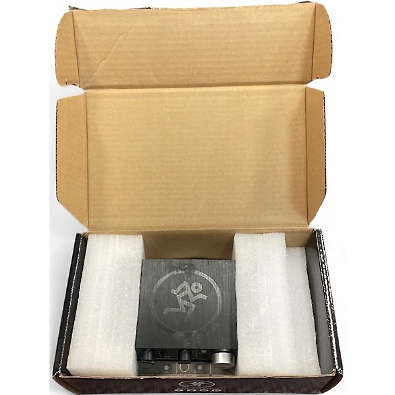 Used Mackie onyx artist 1-2 Audio Interface