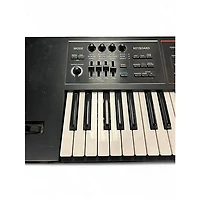 Used Roland JUNO-DS Synthesizer