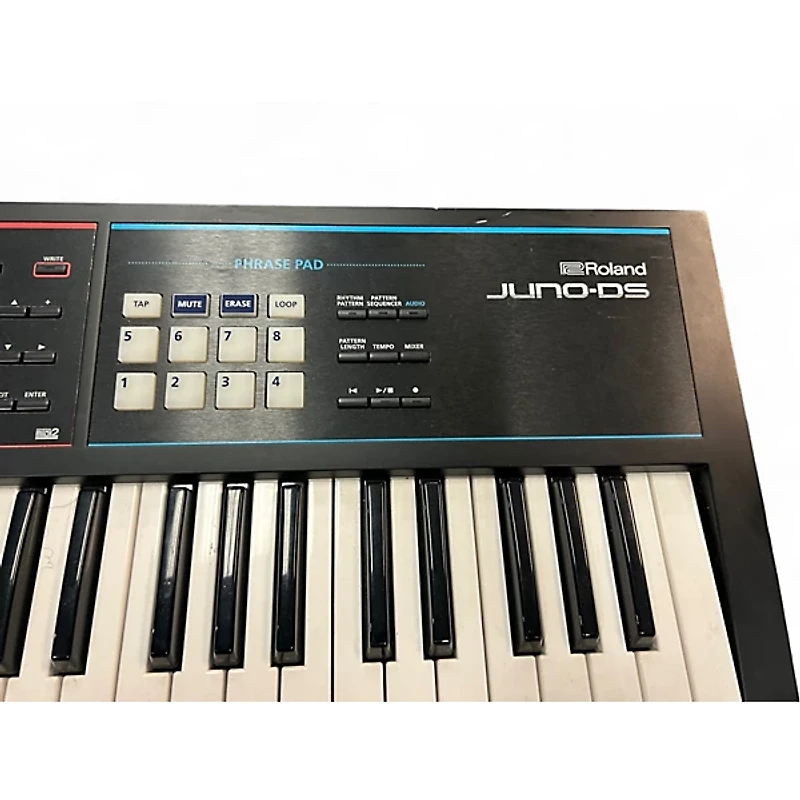 Used Roland JUNO-DS Synthesizer