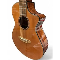 Used Breedlove Discovery Concert Natural Acoustic Guitar