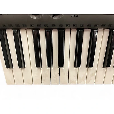 Used Yamaha YPT-400