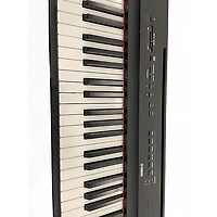 Used Yamaha P125 Digital Piano