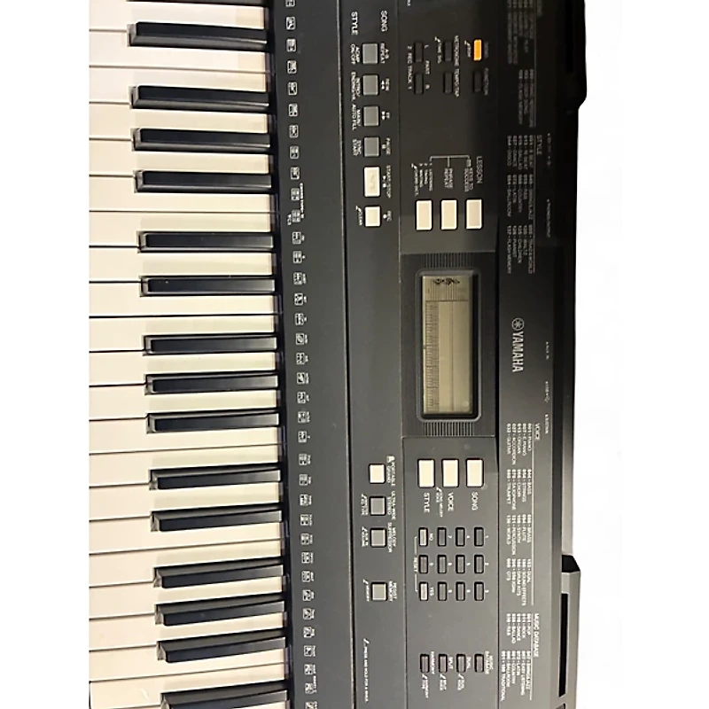 Used Yamaha PSRE343 61 Key Portable Keyboard