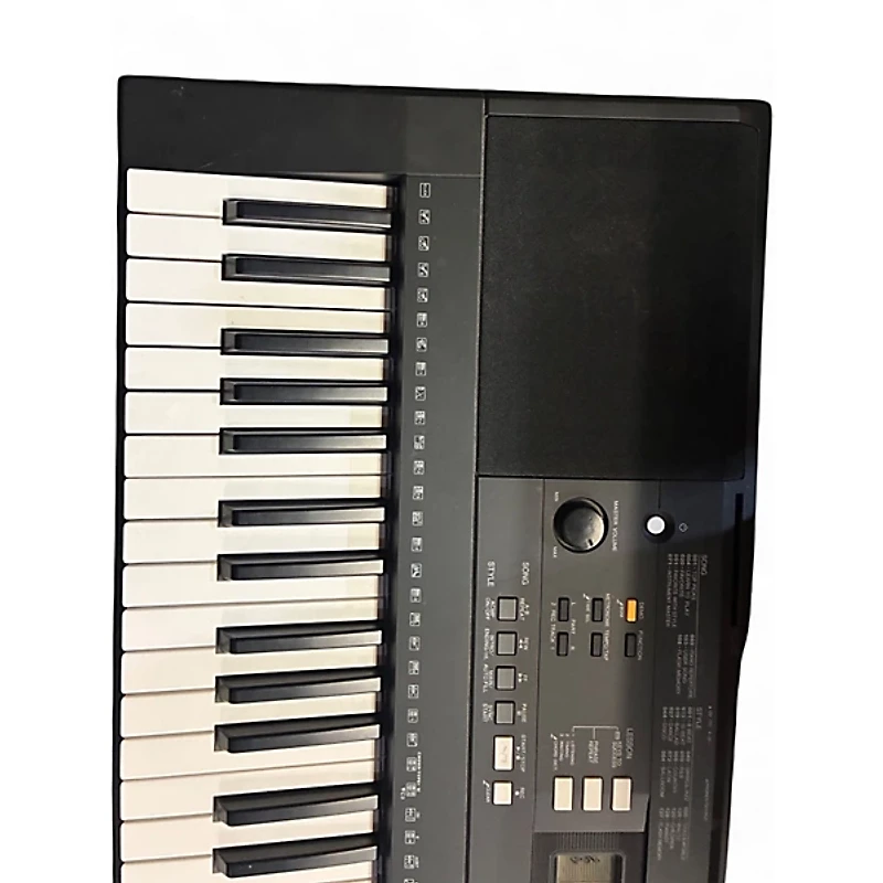 Used Yamaha PSRE343 61 Key Portable Keyboard