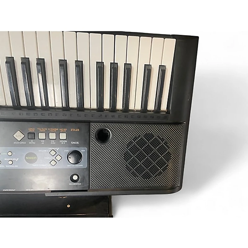 Used Yamaha PSRE223 61 Key Portable Keyboard