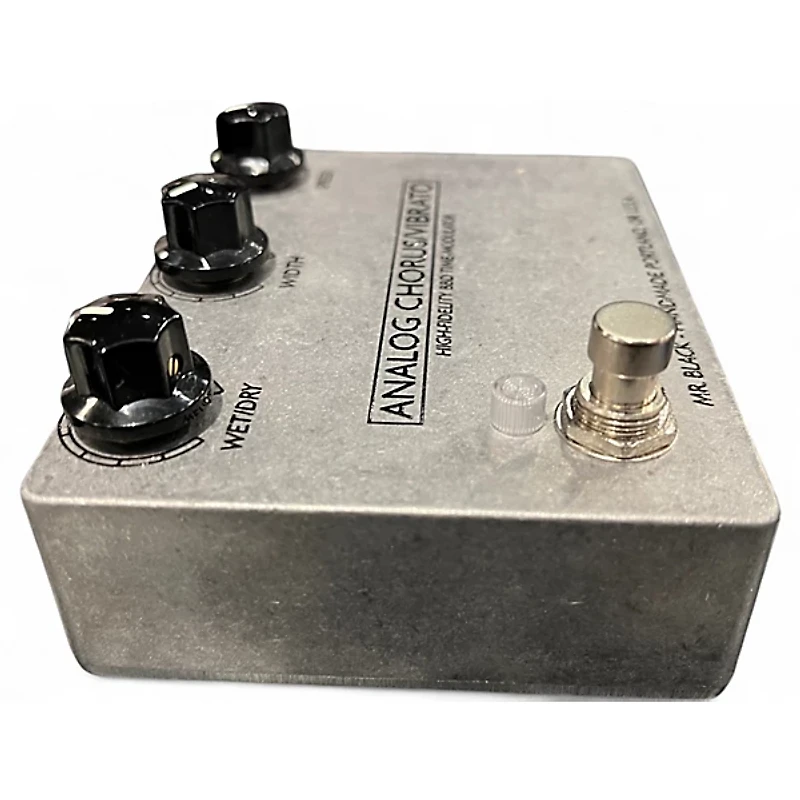 Used Mr Black ANALOG CHORUS/VIBRATO Effect Pedal