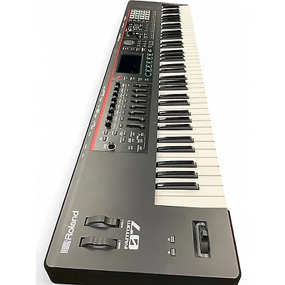 Used Roland Fantom 07 Keyboard Workstation