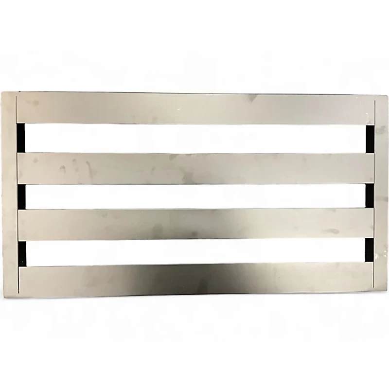 Used Pedaltrain Classic 2 Pedal Board