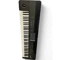 Used KORG Krome 88 Key Keyboard Workstation