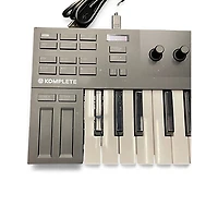 Used Native Instruments KONTROL M32 MIDI Controller