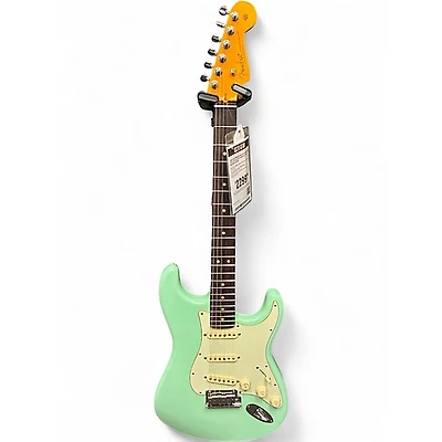 Used 2025 Fender STRATOCASTER ULTRA LUXE VINTAGE Surf Green Solid Body Electric Guitar