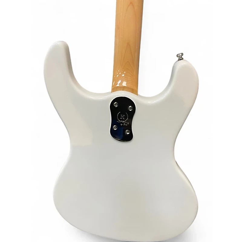 Used Hallmark 65 CUSTOM White Solid Body Electric Guitar