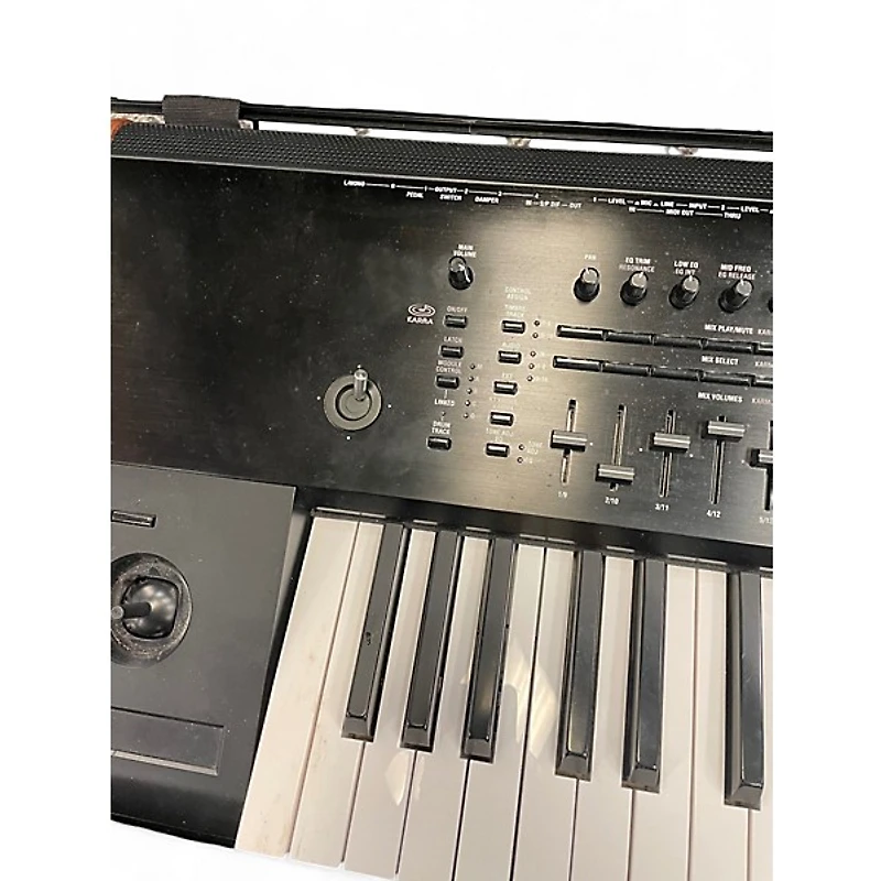 Used KORG Kronos 2 73 Keyboard Workstation