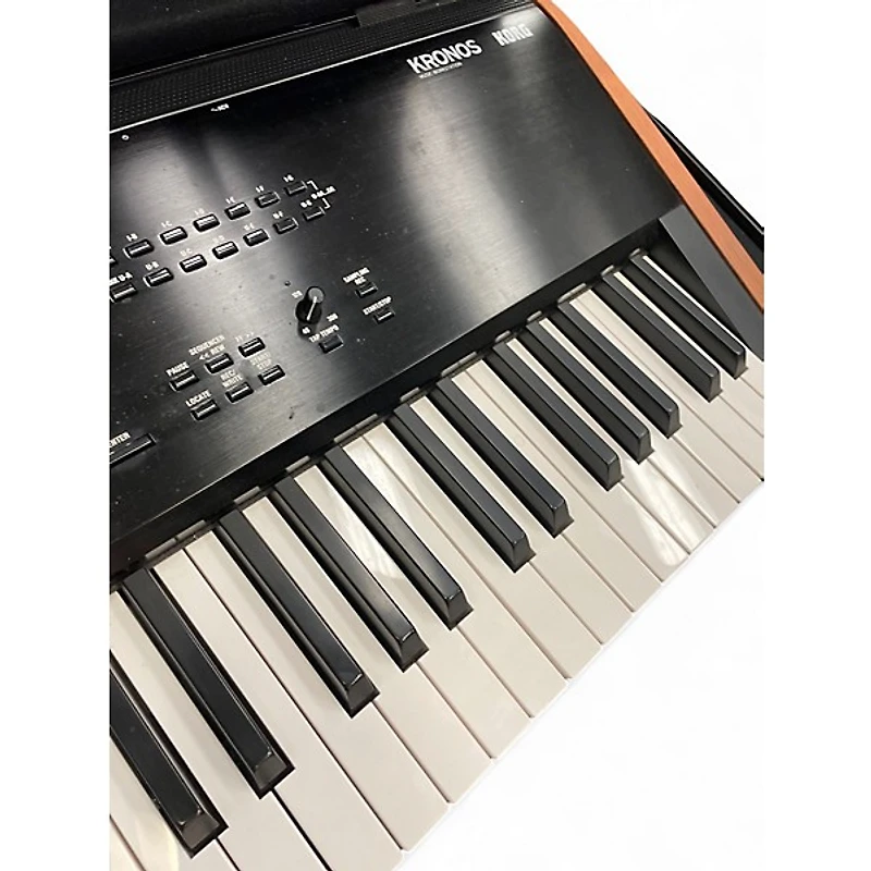 Used KORG Kronos 2 73 Keyboard Workstation