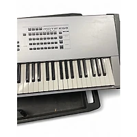 Used Yamaha Motif ES8 88 Key Keyboard Workstation