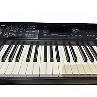 Used Roland JUNO DS88 Synthesizer