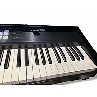 Used Roland JUNO DS88 Synthesizer